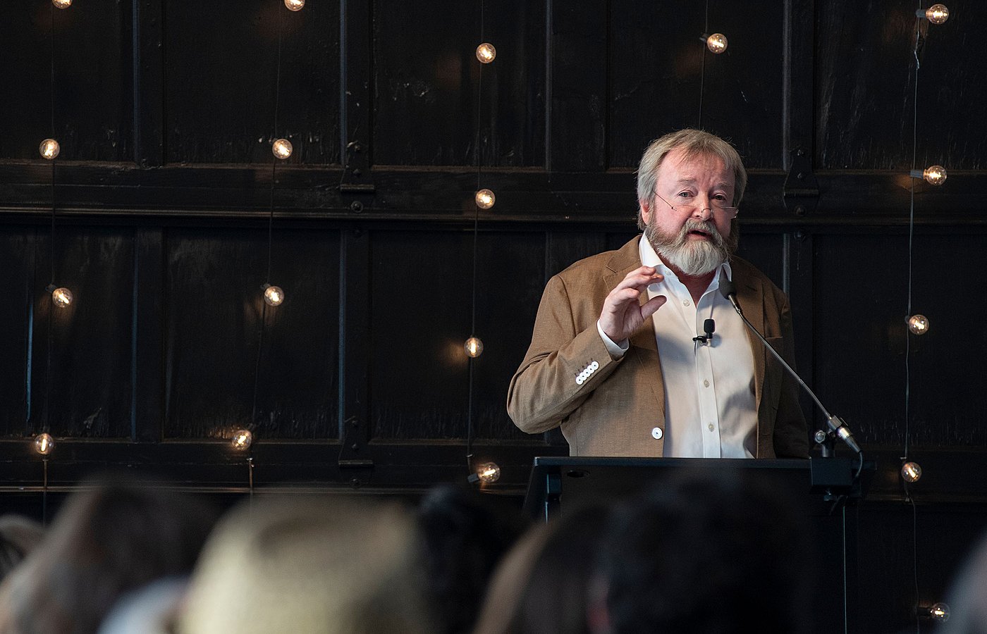  Iain McGilchrist speaking at Ralston College 