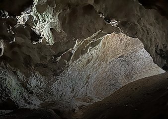 PythagorasCaveSamos