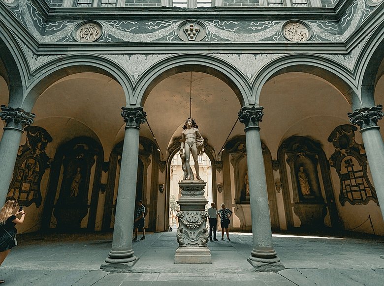  clay banks A1xNO6DFI3Q unsplash  