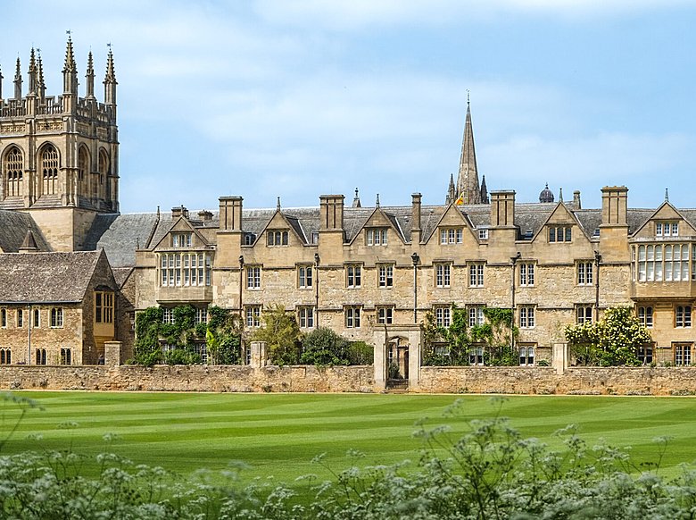  Merton College Oxford from Merton Field 2048x1144  